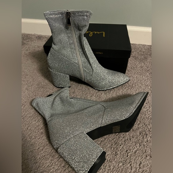 Lulus silver glitter boots size 9 New - Picture 6 of 10